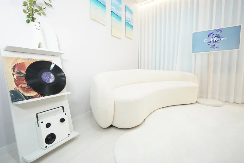 [Jungnang, Seoul] OTT, gaming, and clean accommodations within a 1-minute walk from Sagajeong Station 52
