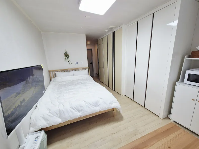 [Jung-gu, Seoul] Parking at a one-room officetel 10 seconds from Sindang Station 3