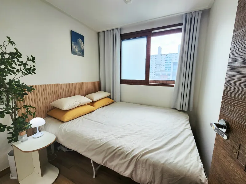 [Mapo, Seoul] Cozy 3-room home in Yeonnam-dong 6
