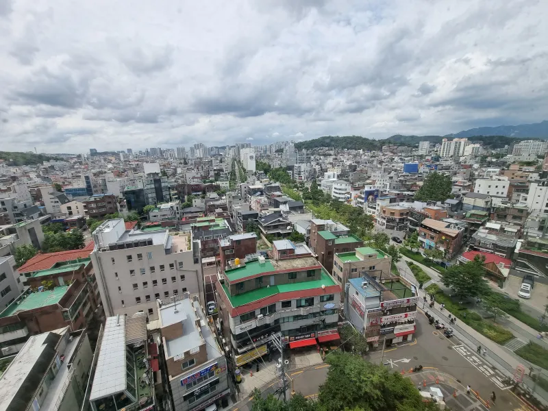 [Mapo, Seoul] Officetel with direct access to Hongik University Station #YeontralParkView 22