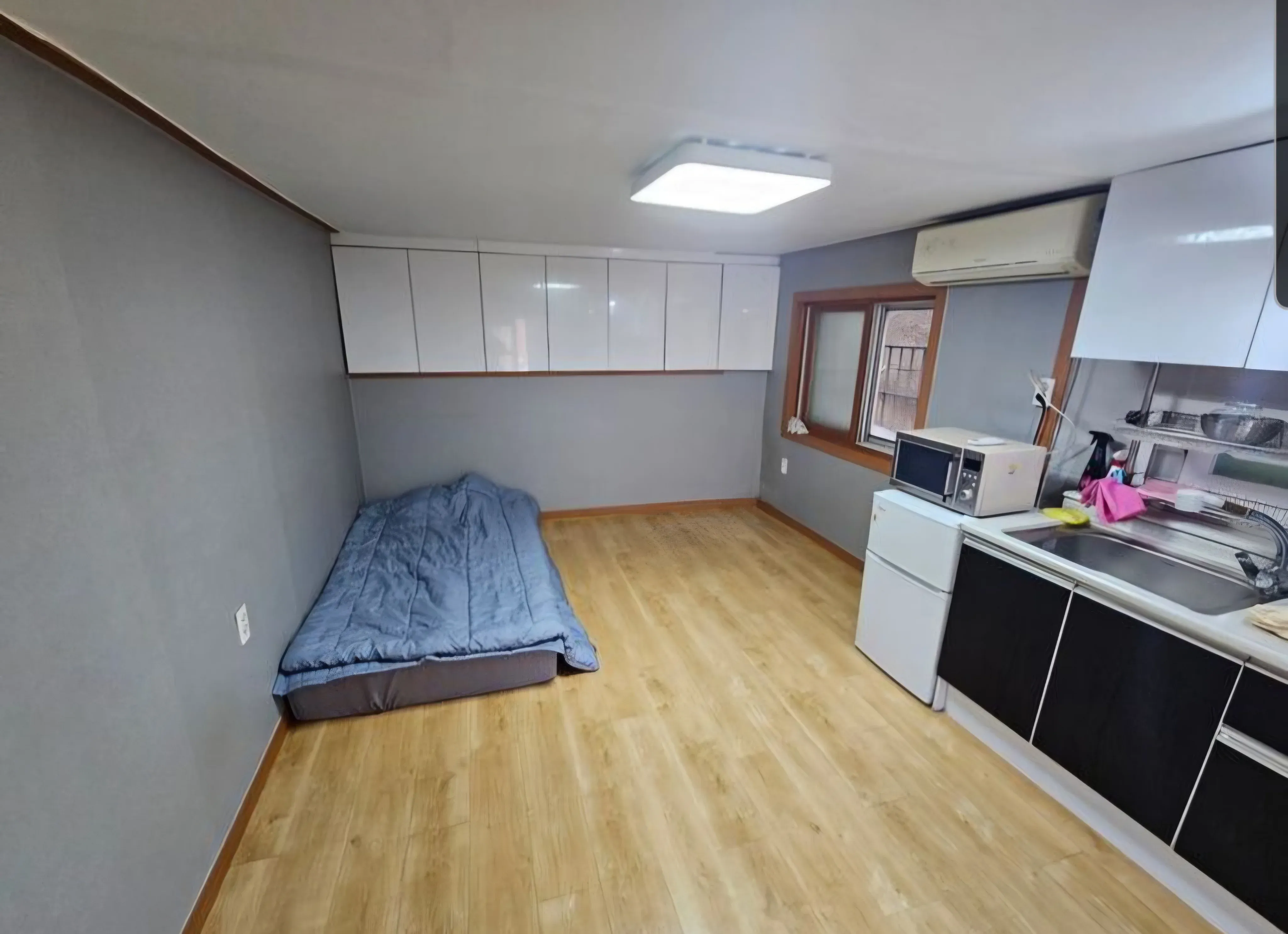 Studio in Jung-gu, Busan — 23m², sleeps 2, 1 bath