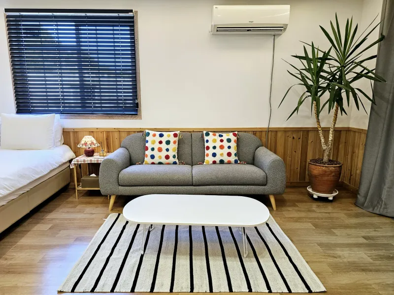 [Namwon, Seogwipo] Seogwipo Exotic Garden and Spacious Studio #Pets Allowed 8