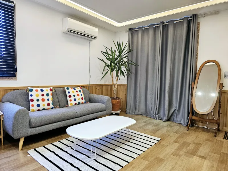 [Namwon, Seogwipo] Seogwipo Exotic Garden and Spacious Studio #Pets Allowed 10