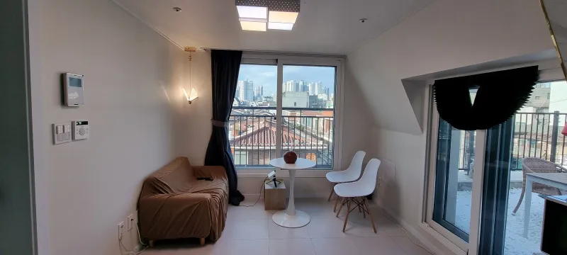 [Gangnam, Seoul] A beautiful house with a terrace, a 10-minute walk from Daecheong Station. 11