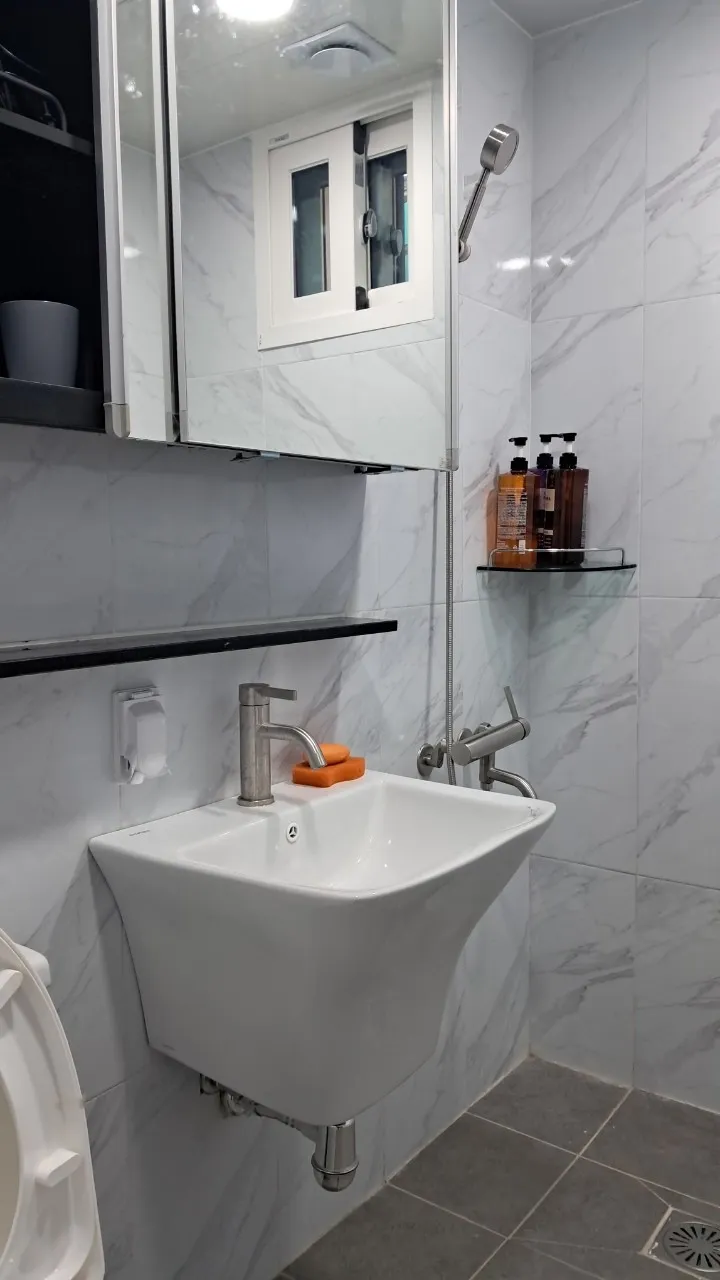 [Gangnam, Seoul] A beautiful house with a terrace, a 10-minute walk from Daecheong Station. 6