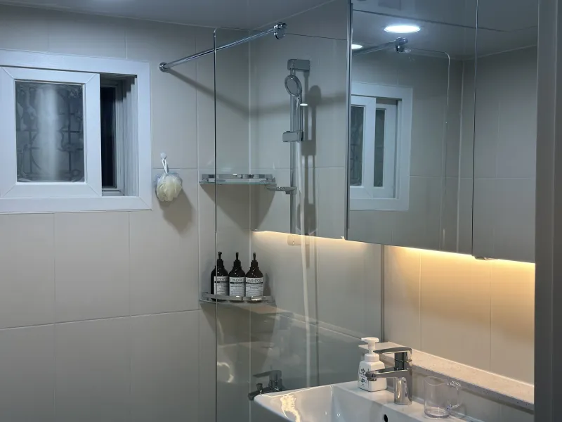 [Yongsan, Seoul] A spacious and clean space with a Korean sensibility, a 5-minute walk from Itaewon Station. 6