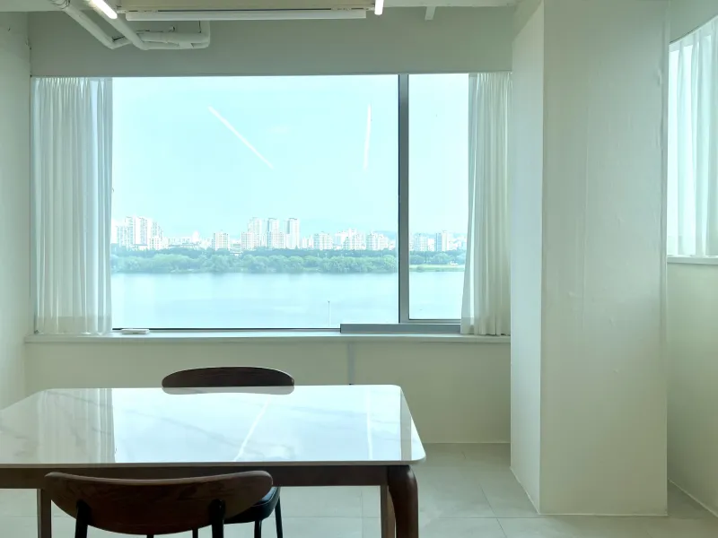 [Gwangjin, Seoul] Three-sided framed Han River view 12