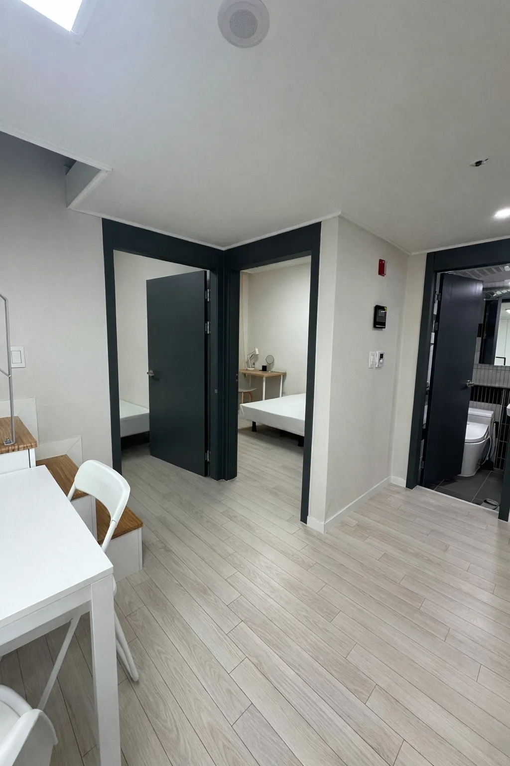 Jeonnong-dong High-Rise Two-Bedroom Loft