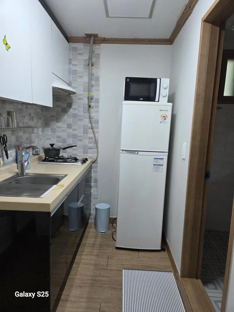 [Gyeongju] Unpack and set off! (3-minute walk from the terminal) Room 202 13