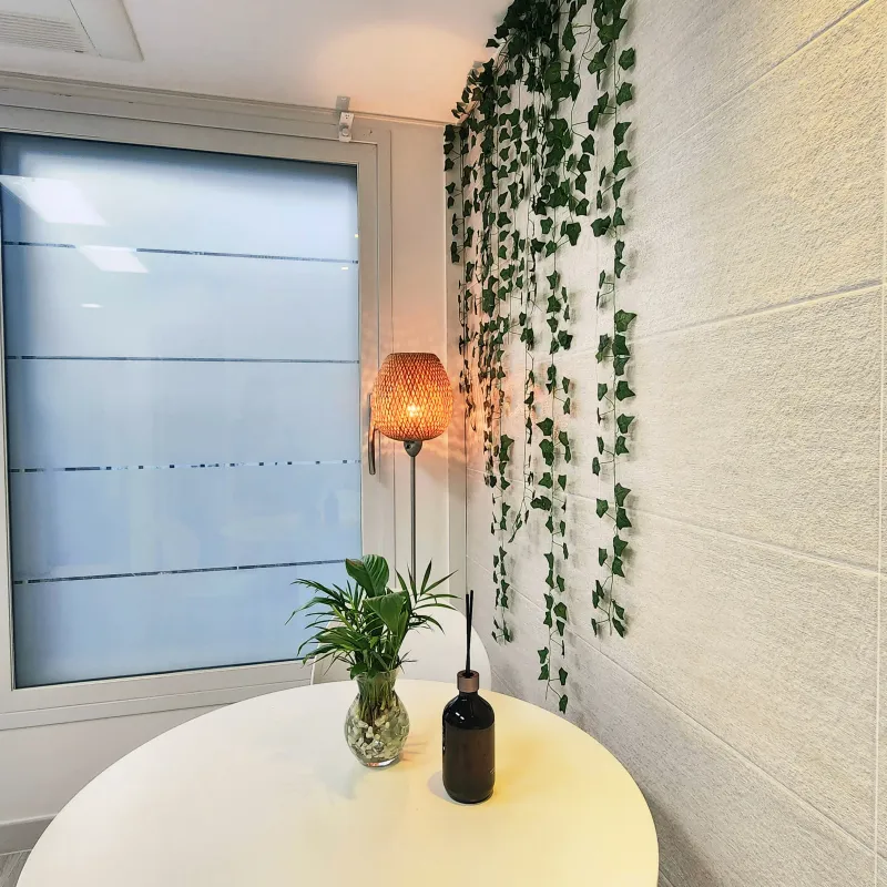 [Gangseo, Seoul] 3rd floor two-room apartment with good lighting and elevator, 7 minutes from Kkachisan Station 20