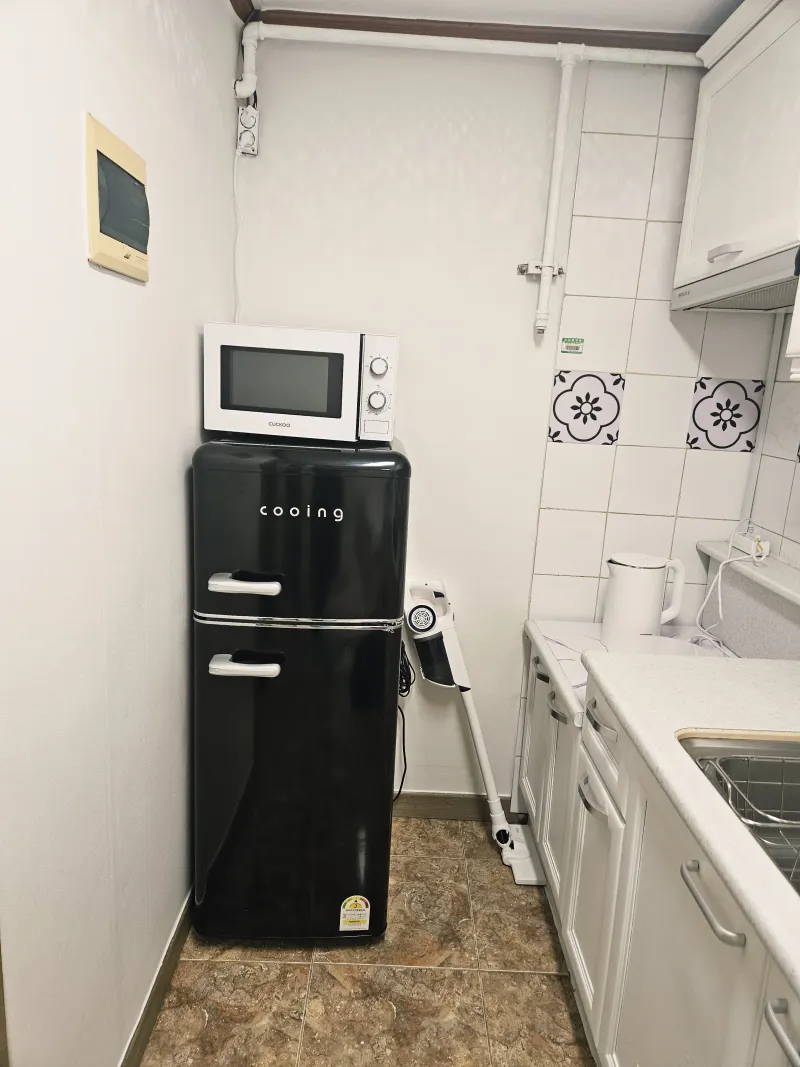 [Gangnam, Seoul][Long-term Stay Discount] Great Value Accommodation 5 Minutes from Sinsa Station 9