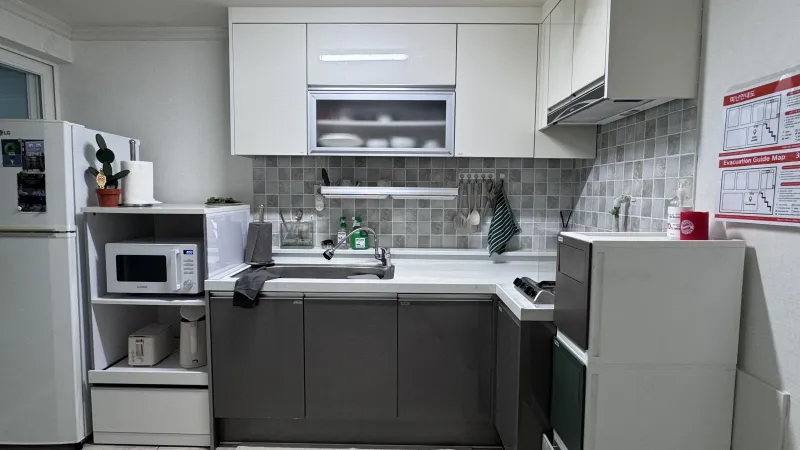 [Asan][Asan, South Chungcheong Province] Asan Terminal Two-Room Apartment / Chungmu Hospital / Government Office / Free Parking 21