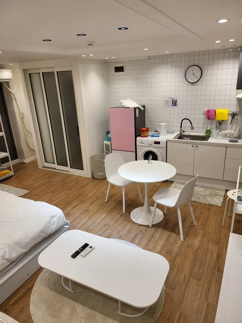 [서울 서초][강남/서초] 넓은 원룸 강남 신사 논현역 화이트 그레이 7
