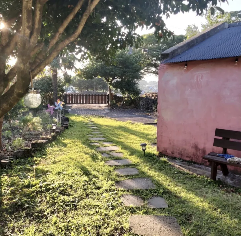 [Jocheon, Jeju] A detached house with a tangerine orchard and a yard perfect for living with children. 30