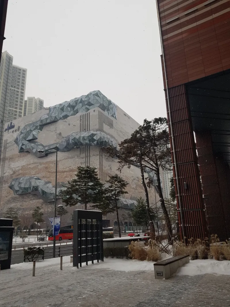 [Suwon][Suwon Yeongtong] Fully furnished room in Gwanggyo 17