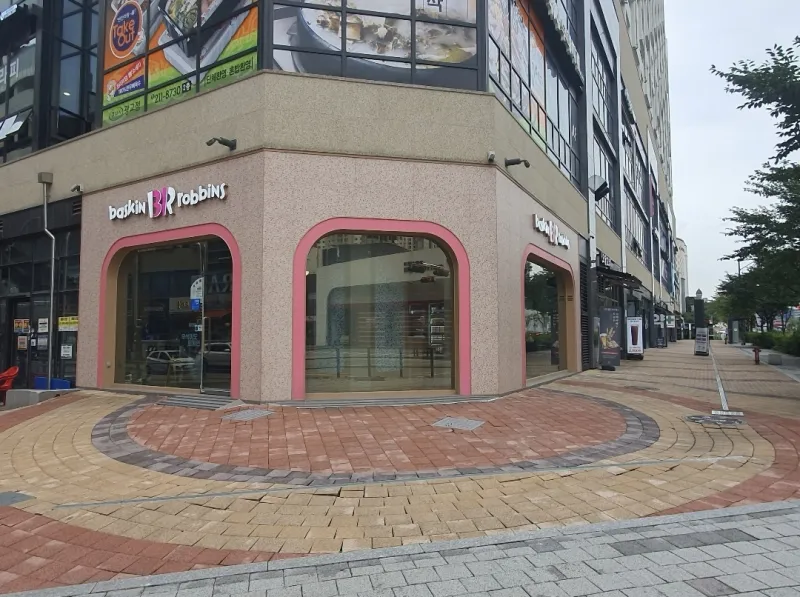 [Suwon][Suwon Yeongtong] Fully furnished room in Gwanggyo 22