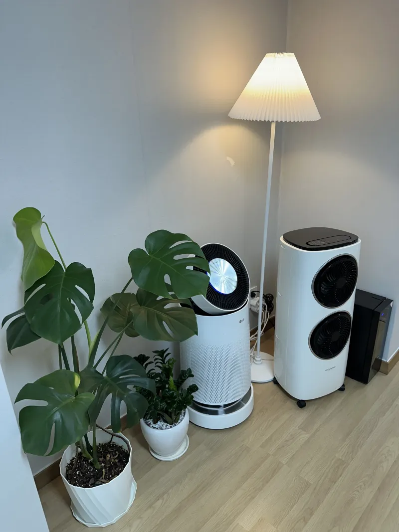 [Gangnam, Seoul] Black Room 1 Minute from Suseo Station #Daemosan View #High Floor #Pets Allowed 25
