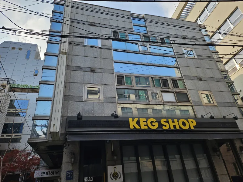 [서울 강남] 강남역 도보6분 역세권 옥상이 있는 프라이빗룸 13