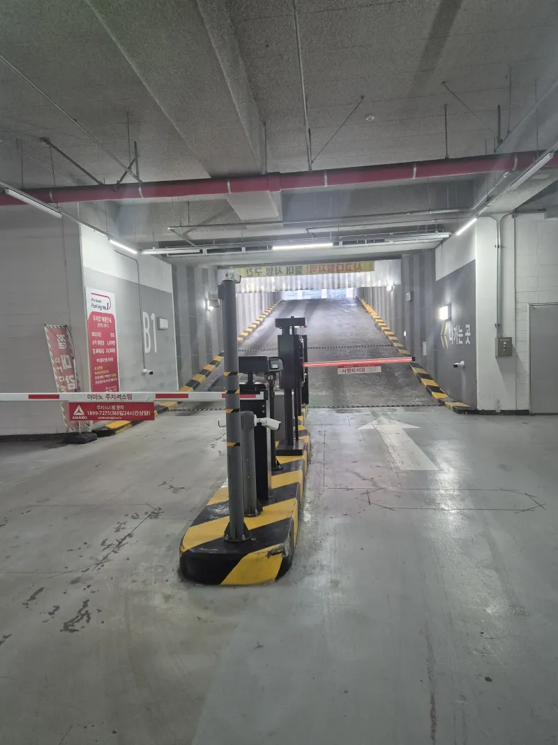 [Gimpo] Newly built/clean/top floor/beautiful interior 17