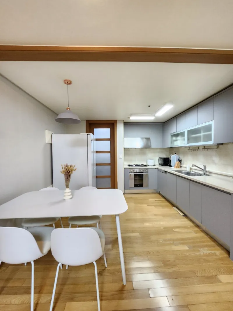 [Gangnam, Seoul] Luxury 3-room apartment near Gangnam Station 7
