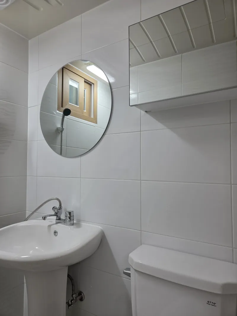 [Jeonju] Jeonbuk National University, 10-minute walk from the terminal, free parking, clean accommodation 302 12