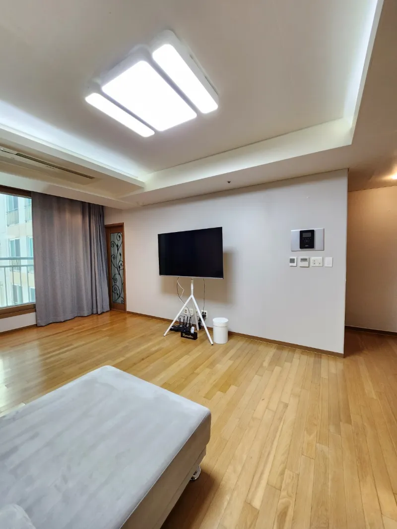 [Gangnam, Seoul] Luxury 3-room apartment near Gangnam Station 14