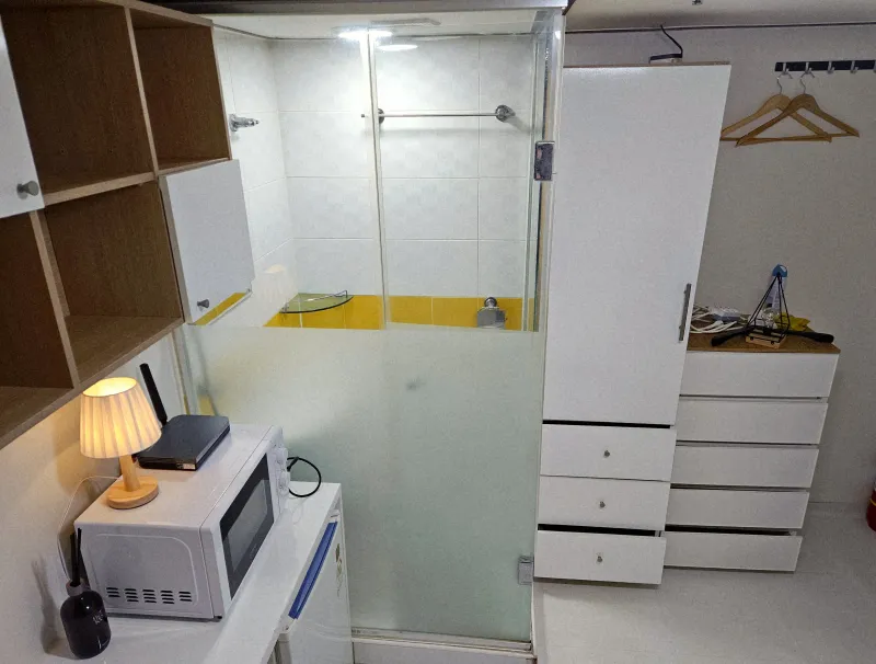[서울 강남] 강남역 도보6분 역세권 옥상이 있는 프라이빗룸 3
