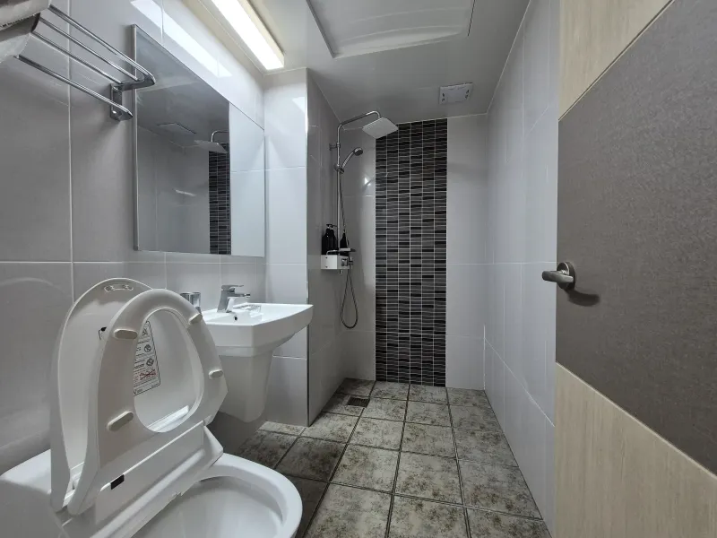 [Bomok-dong, Seogwipo] Standard A, an open studio-type one-room apartment near Bomok Port 3