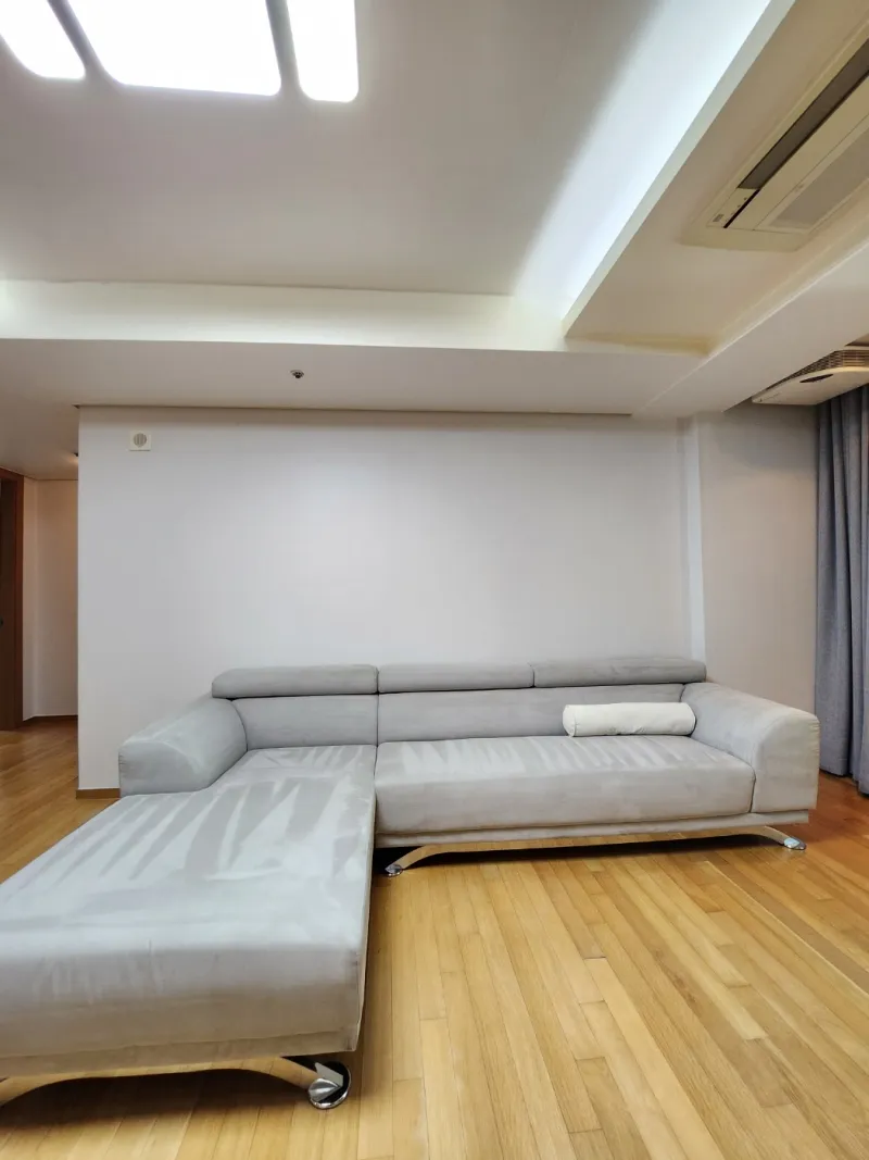 [Gangnam, Seoul] Luxury 3-room apartment near Gangnam Station 13