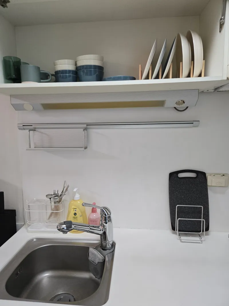 [Seocho, Seoul] Cozy Premium House, 4 people, 1 minute from Sinsa Station, in front of the airport bus stop 30
