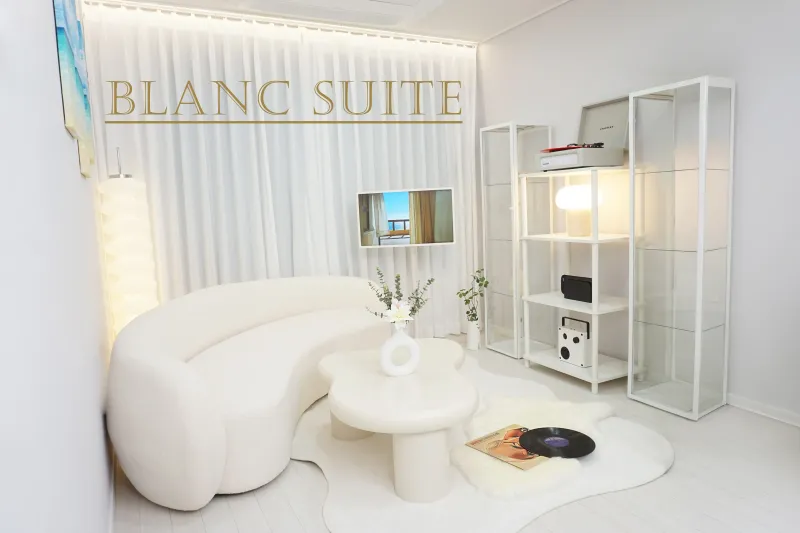 [Jungnang, Seoul] OTT, gaming, and clean accommodations within a 1-minute walk from Sagajeong Station 41