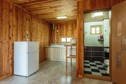 [Namwon, Seogwipo] Ocean View Two Room Cypress Tree Geomunoreum A 5