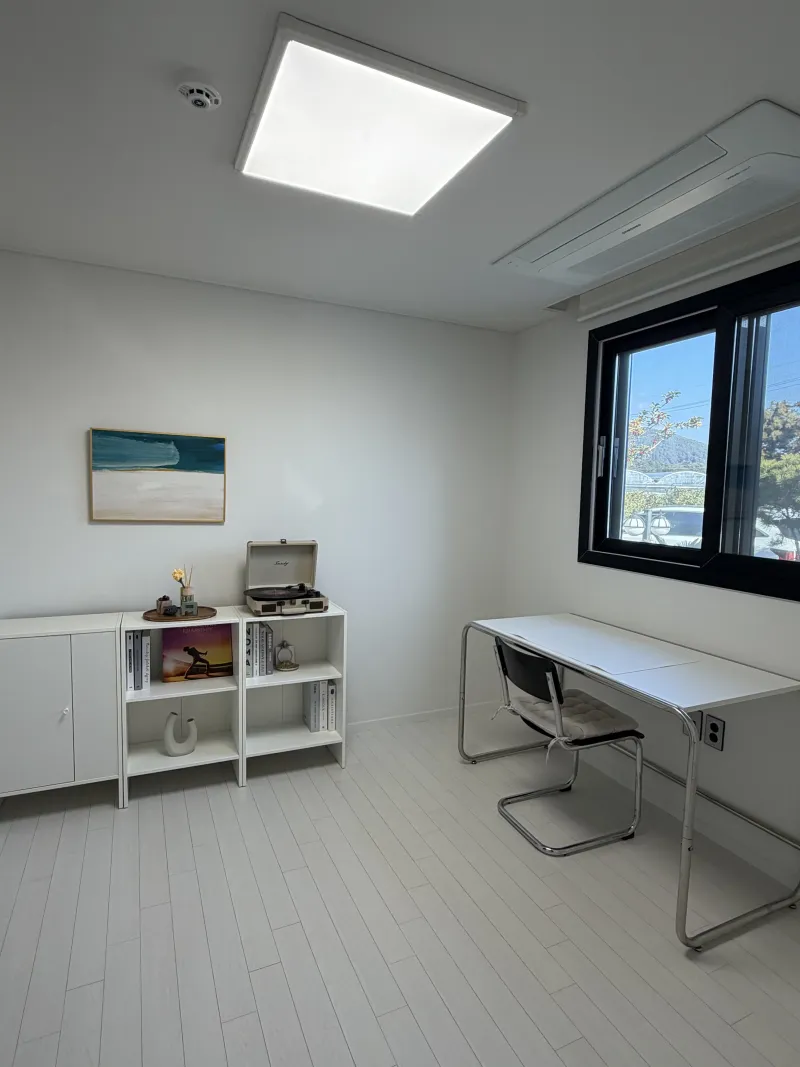 [Namwon, Seogwipo][Jeju House] A 2-story townhouse with a yard and terrace that feels like your own home 2