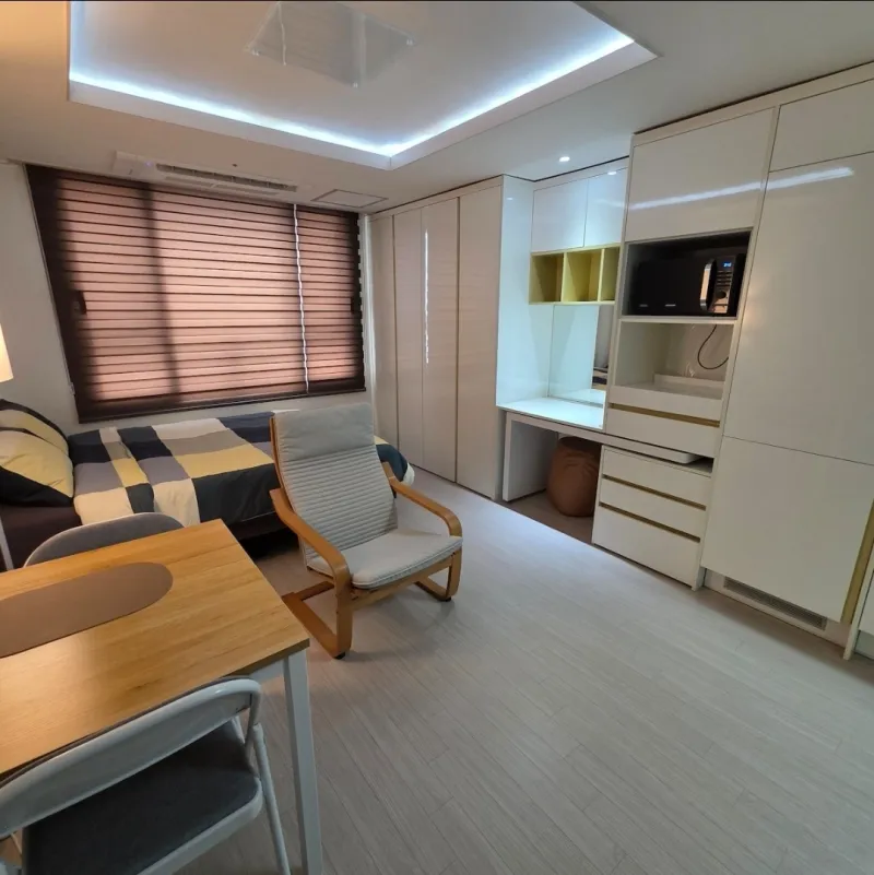 [Gangseo, Seoul] Magok Balsan 700 Roomy Balsan Station 3