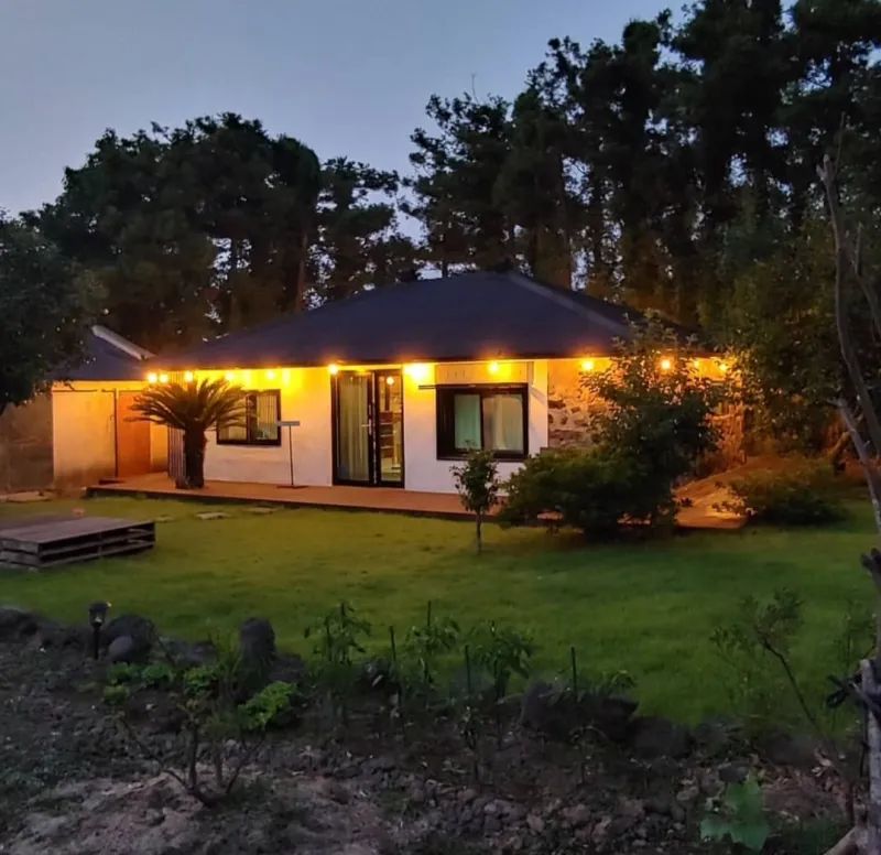 [Jocheon, Jeju] A detached house with a tangerine orchard and a yard perfect for living with children. 36
