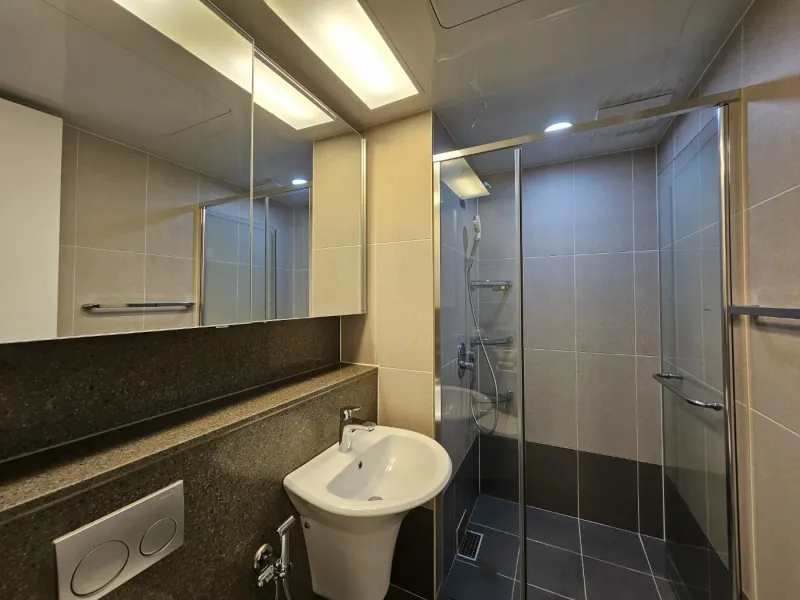 [Seocho, Seoul] Banpo Luxury Three-Room Apartment 6