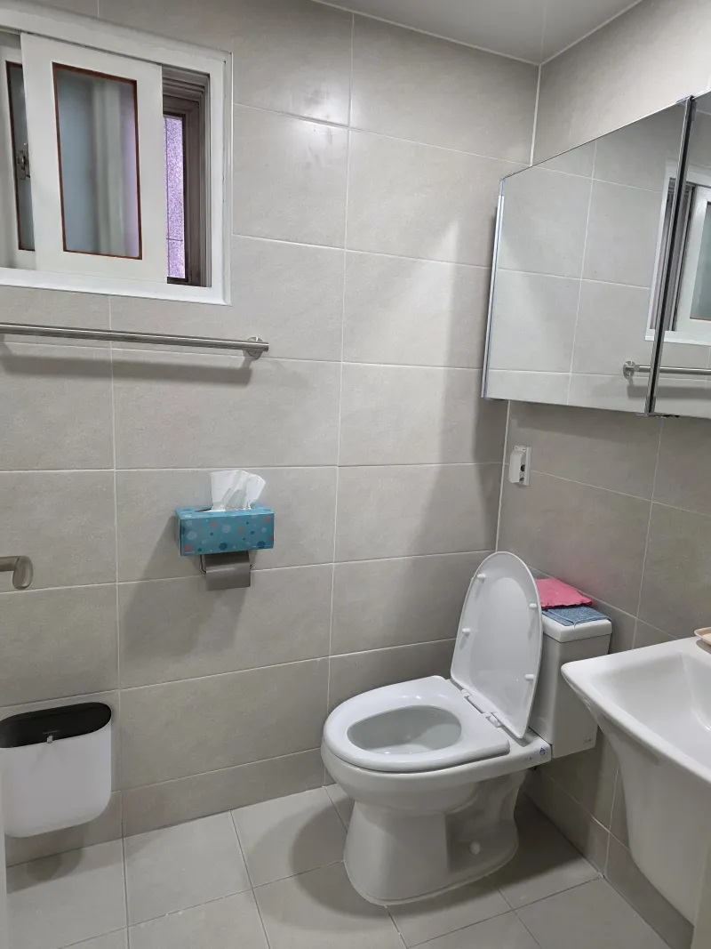 [Yongsan, Seoul] 3-room apartment in a prime location, 2 minutes walk from Hyochang Park Station 6