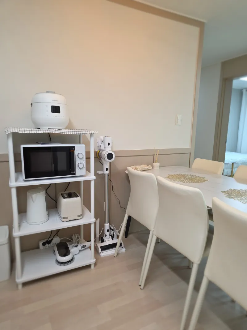 [Michuhol, Incheon] 3-room apartment, 2 minutes walk from Juan Citizen's Park Station, conveniently located near the station 17