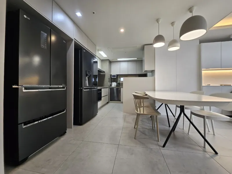 [Seocho, Seoul] Banpo Luxury Three-Room Apartment 7