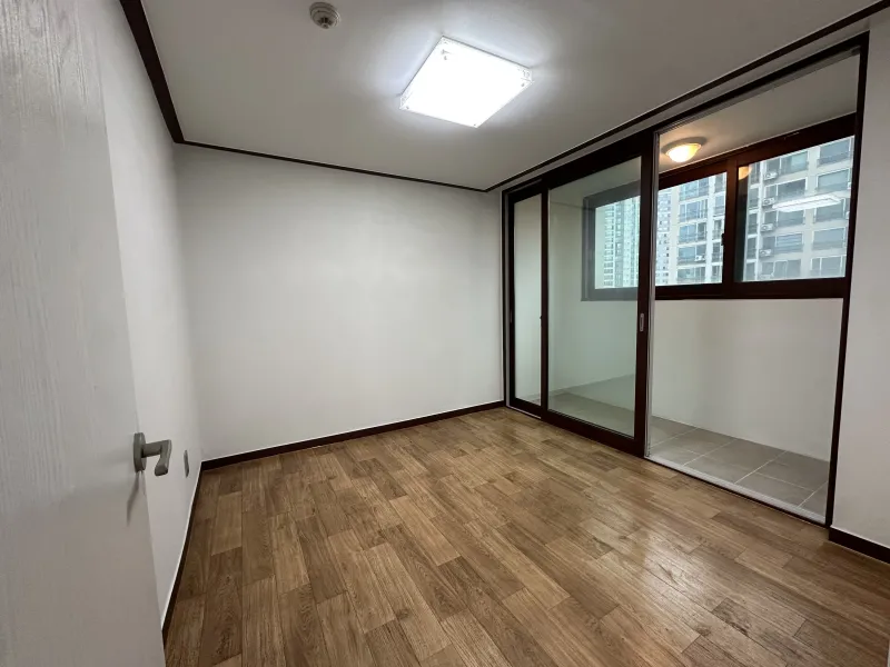[경기 파주] 넓게빠진 쓰리룸 아파트 3