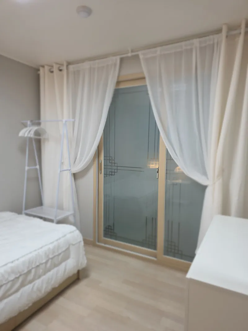 [Michuhol, Incheon] 3-room apartment, 2 minutes walk from Juan Citizen's Park Station, conveniently located near the station 11