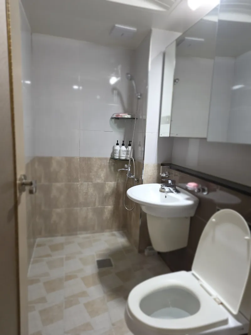 [Michuhol, Incheon] 3-room apartment, 2 minutes walk from Juan Citizen's Park Station, conveniently located near the station 6