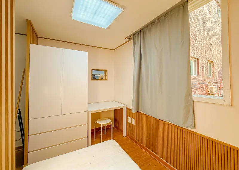 [Mapo, Seoul] Fully Furnished Studio 43, 5 Minutes from Hongdae Main Street 10