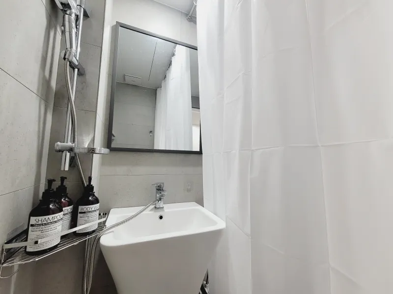 [Songpa, Seoul] 7 minutes from Jamsil Station / 4 minutes from Mongchontoseong Station / 7 minutes from Hansung Baekje Station / 3 minutes from Bangi Food Street 10