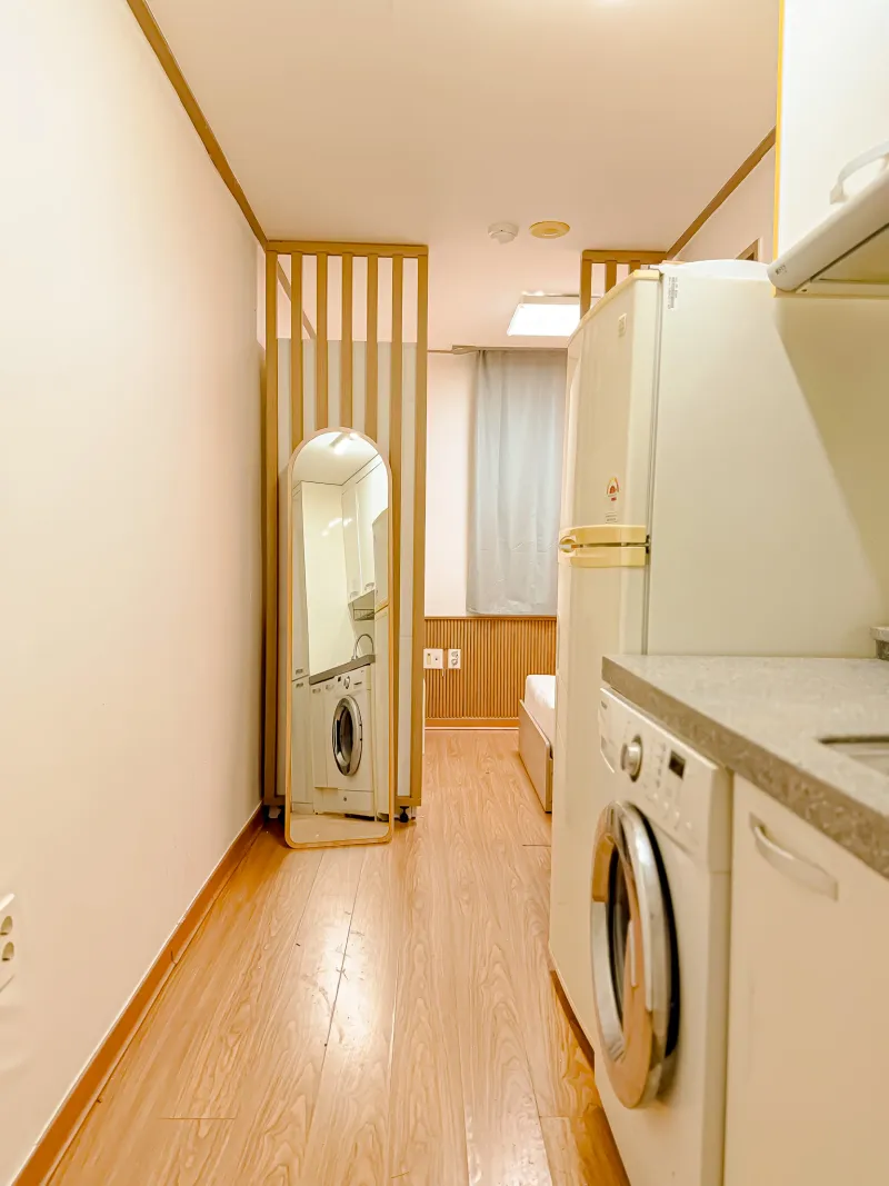 [Mapo, Seoul] Fully Furnished Studio 43, 5 Minutes from Hongdae Main Street 16