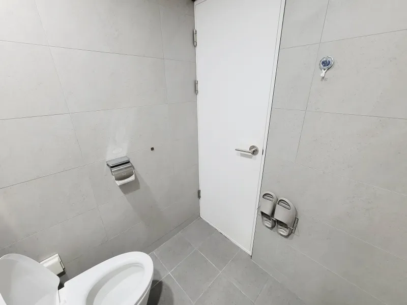 [Songpa, Seoul] 7 minutes from Jamsil Station / 4 minutes from Mongchontoseong Station / 7 minutes from Hansung Baekje Station / 3 minutes from Bangi Food Street 11