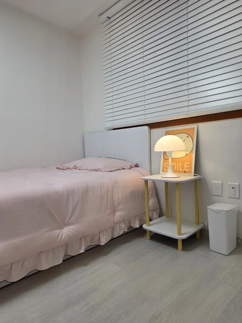 [Yongsan, Seoul] 3-room apartment in a prime location, 2 minutes walk from Hyochang Park Station 7