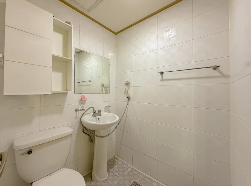 [Mapo, Seoul] Fully Furnished Studio 43, 5 Minutes from Hongdae Main Street 12
