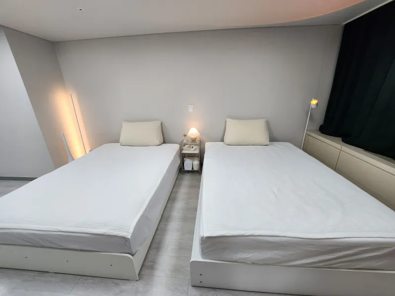 [Gangnam, Seoul] 4-person room near Suseo Station. Spacious space. 3-minute subway ride. 3-minute shuttle to Samsung Hospital. 5