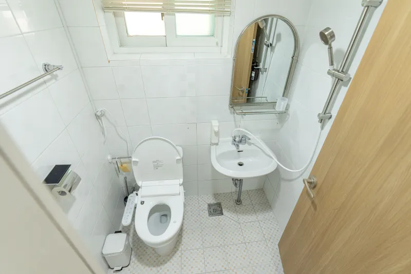 [Cheonan] 15 minutes on foot from Cheonan Asan Station/Two rooms/6 people/Buldang-dong food alley/1 minute on foot from bus 11